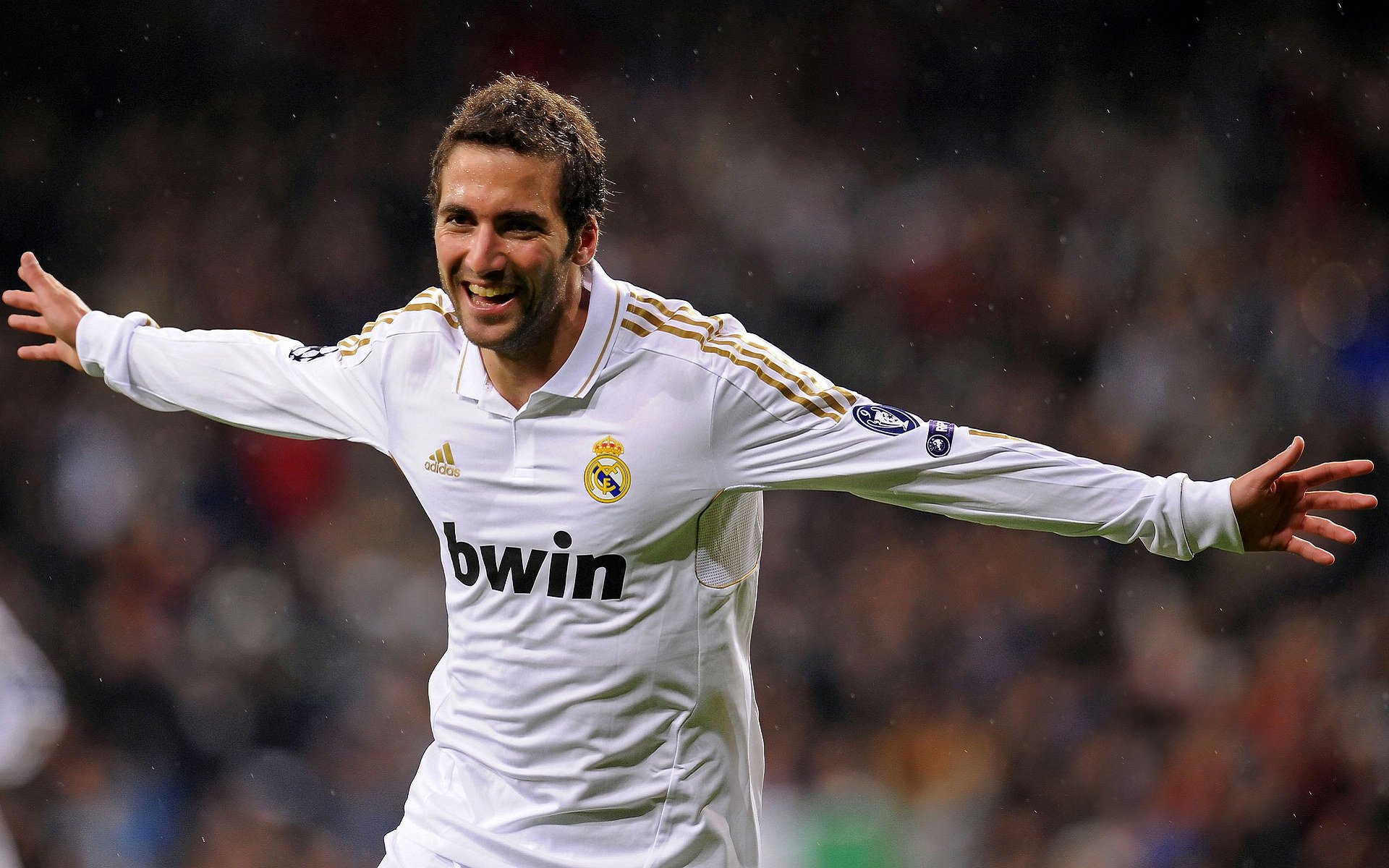 乌拉圭强压比利亚雷亚尔,当南美铁血遇上欧陆艺术,基米希如何成为关键先生?