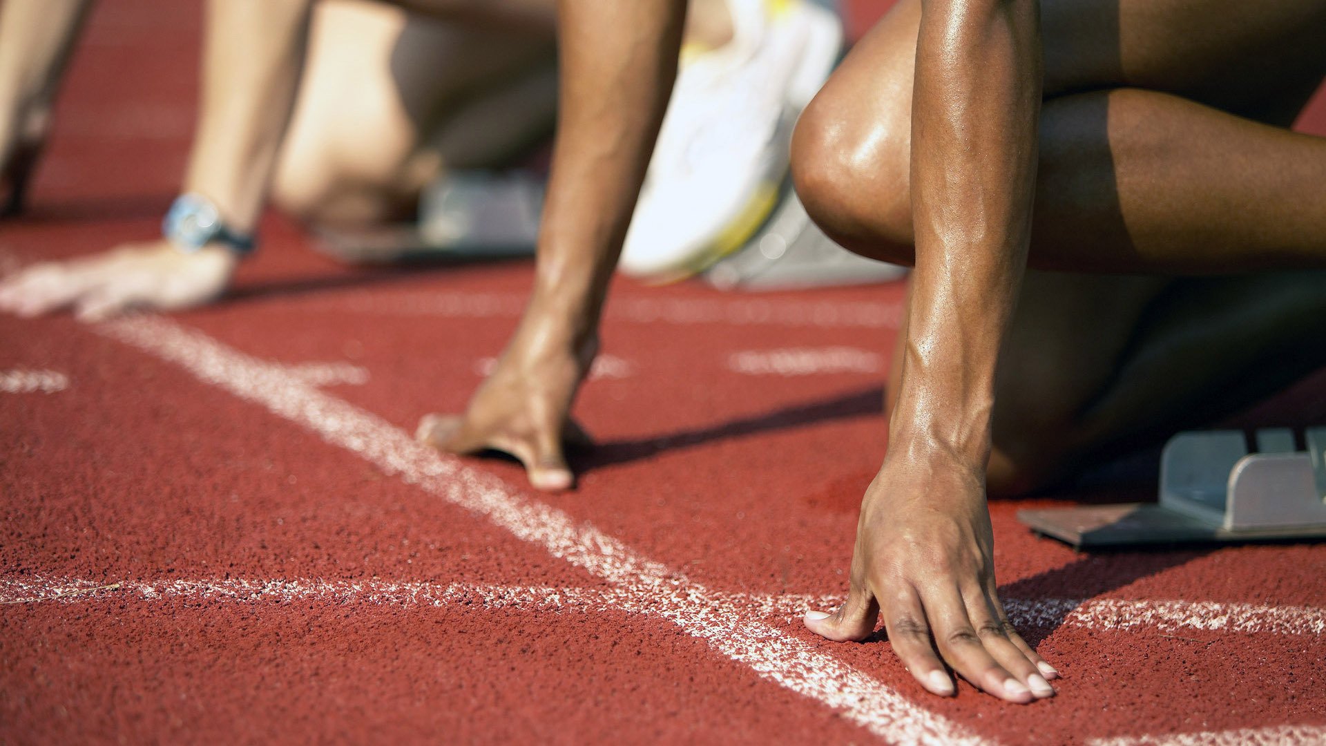 澳大利亚踏平加拿大，德布劳内成为关键先生，当足球成为全球化的隐喻